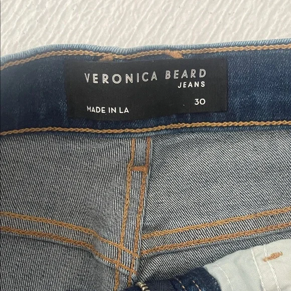 Veronica Beard Women's Blue Flared Jeans (Never Worn) - Picture 3 of 7